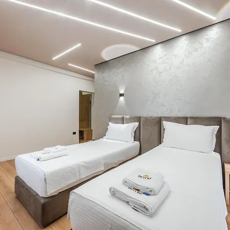 ホテル Relax ドゥラス