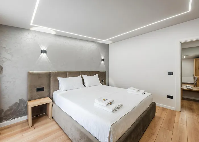 Relax 4* Durrës