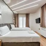 Relax 4*