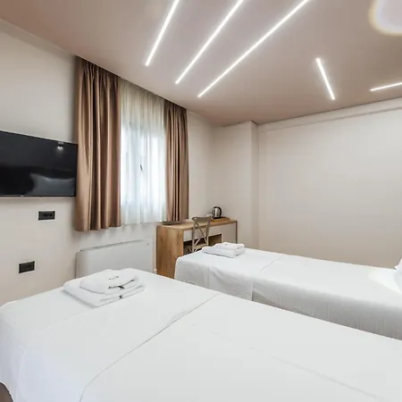 Relax 4* Durrës